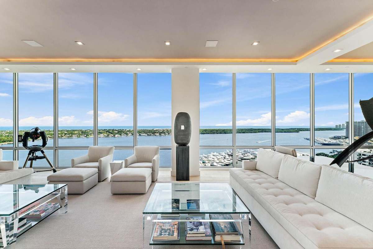 3 Water Club Way, #1902, North Palm Beach, FL 33408
