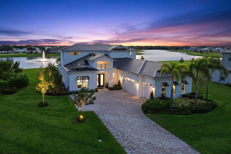 20124 SE Bridgewater Drive, Jupiter, FL 33458